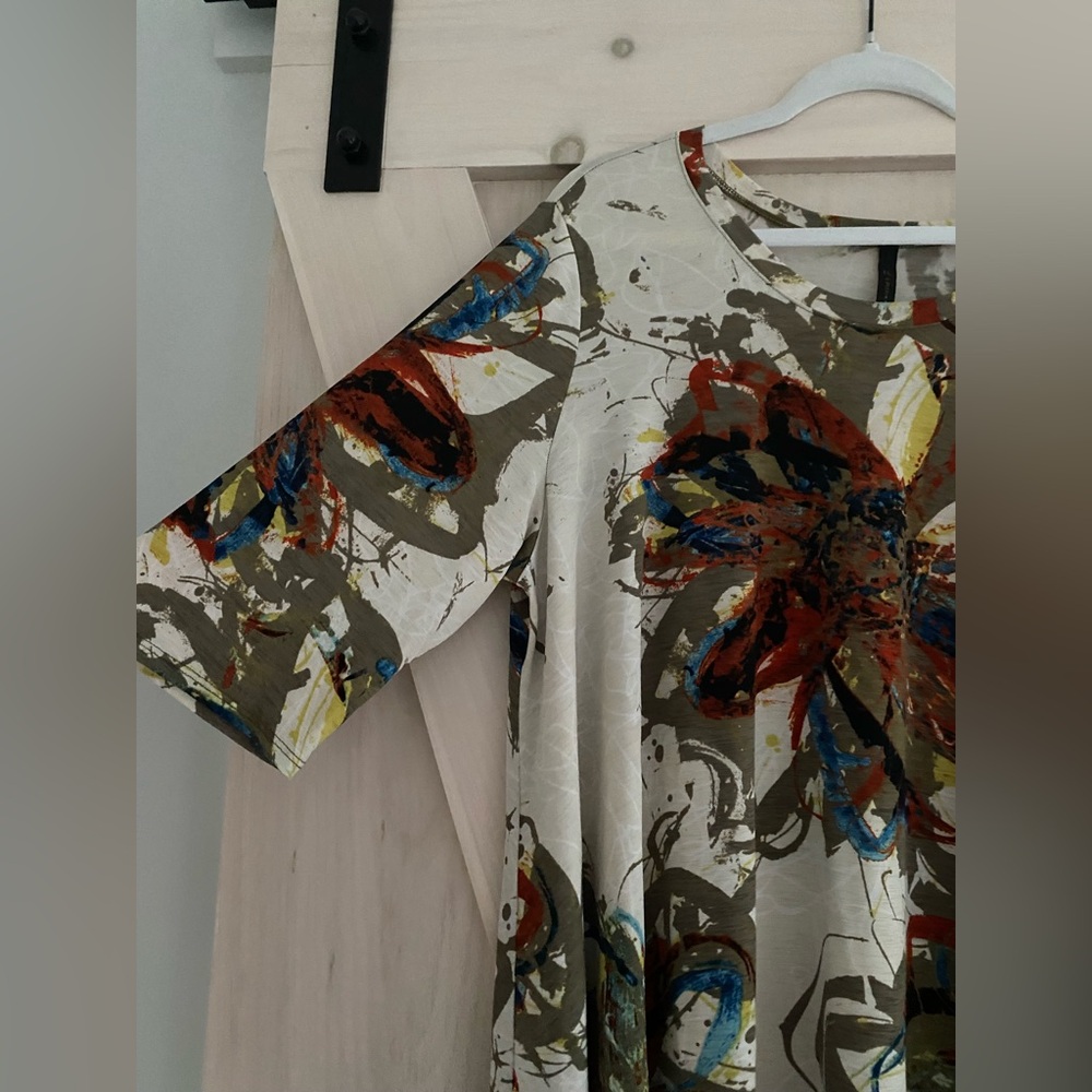 Connie Cream Graphic Flower Relaxed Blouse Top 3/4 long sleeves XXL Casual